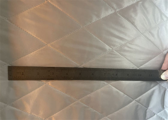 Schwere Gewerbeindustrie Quilting-Maschine 3 Zoll Nadelstange Abstand