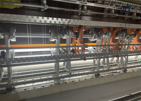 Schwere Gewerbeindustrie Quilting-Maschine 3 Zoll Nadelstange Abstand