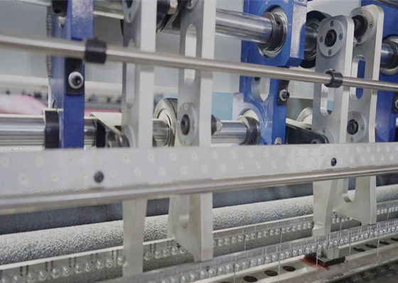 240M/h Industrie-Schloss-Stich-Computerierte Bekleidungsmaschine